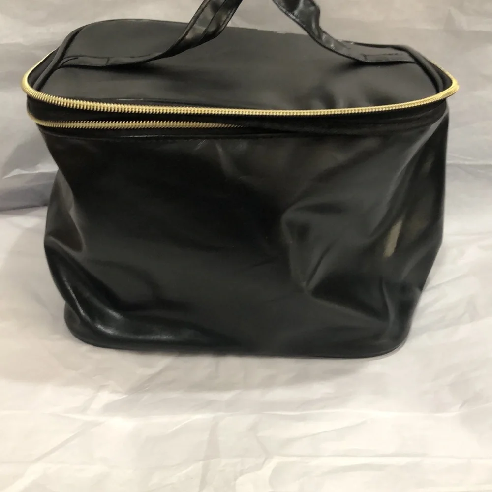 Large Black shiny gold zippered makeup cosmetic beauty case bag with compartment